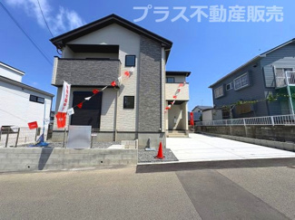 【外観】 | 現地写真。現地写真。家具・家電等はCGによる配置例です。物件には含まれません