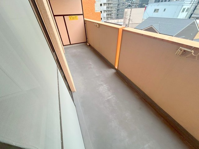 第2丸重グランドハイツのバルコニー