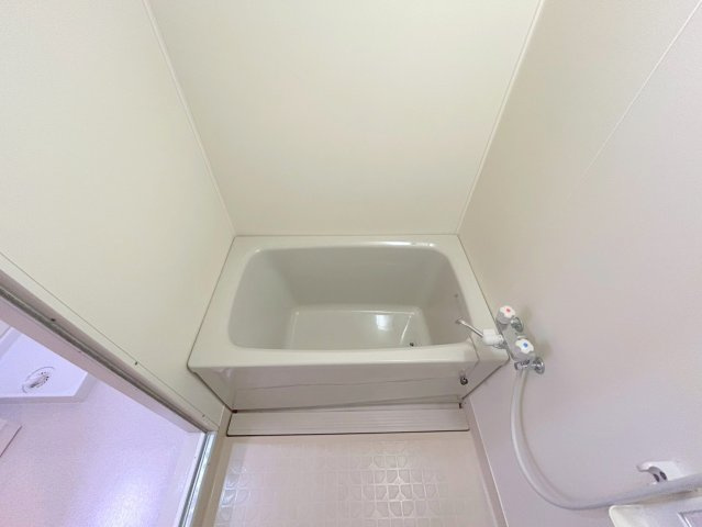 第2丸重グランドハイツの浴室