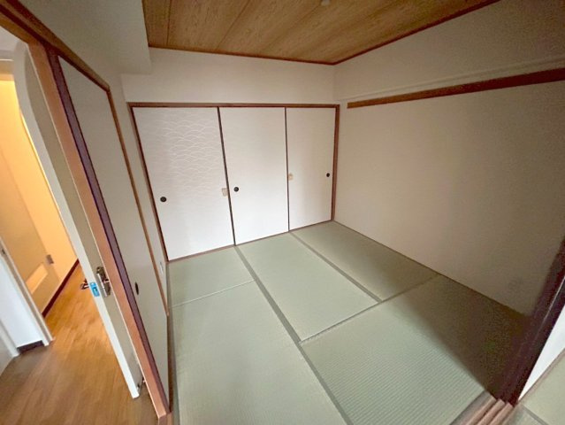 第2丸重グランドハイツの和室