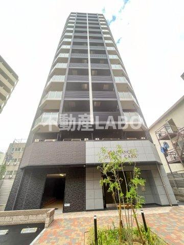 アドバンス大阪カーサの外観