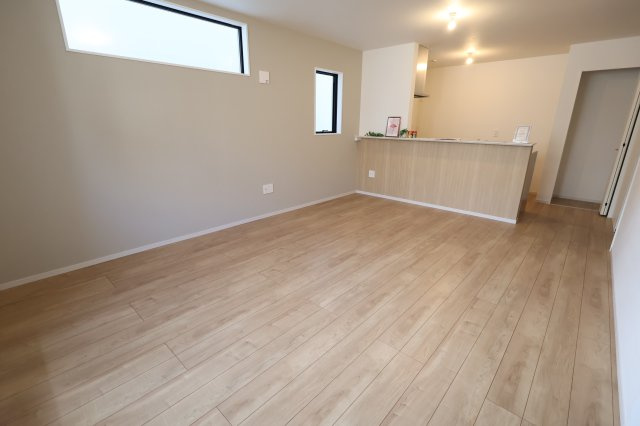 《仲介手数料無料》桜区南元宿１丁目1-41新築一戸建てケイアイ クラフト ピットの居間・リビング