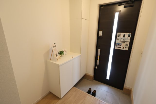 《仲介手数料無料》桜区南元宿１丁目1-41新築一戸建てケイアイ クラフト ピットの玄関
