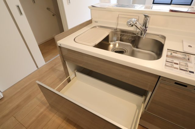 《仲介手数料無料》桜区南元宿１丁目1-41新築一戸建てケイアイ クラフト ピットのキッチン