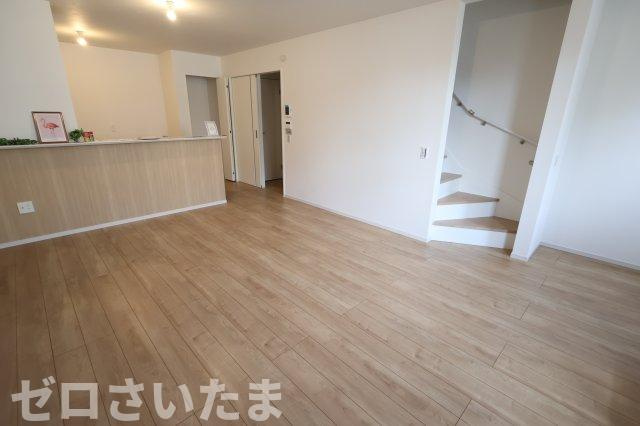 《仲介手数料無料》桜区南元宿１丁目1-41新築一戸建てケイアイ クラフト ピットの居間・リビング