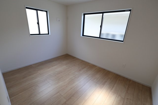 《仲介手数料無料》桜区南元宿１丁目1-41新築一戸建てケイアイ クラフト ピットの洋室