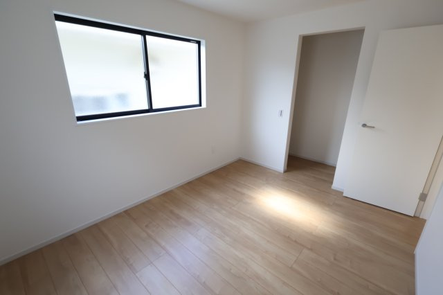 《仲介手数料無料》桜区南元宿１丁目1-41新築一戸建てケイアイ クラフト ピットの洋室