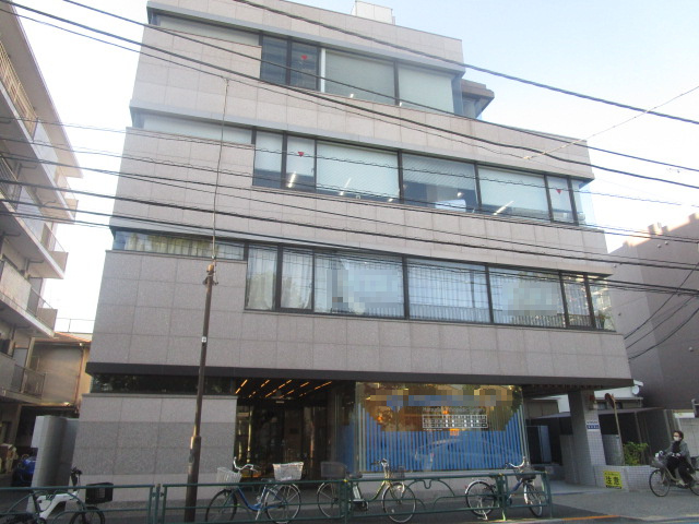 渋谷区本町２丁目のビル