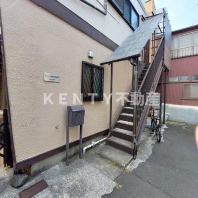 【エントランス】 | メゾン･ド･NAKAMURA | 落ち着いたエントランスです