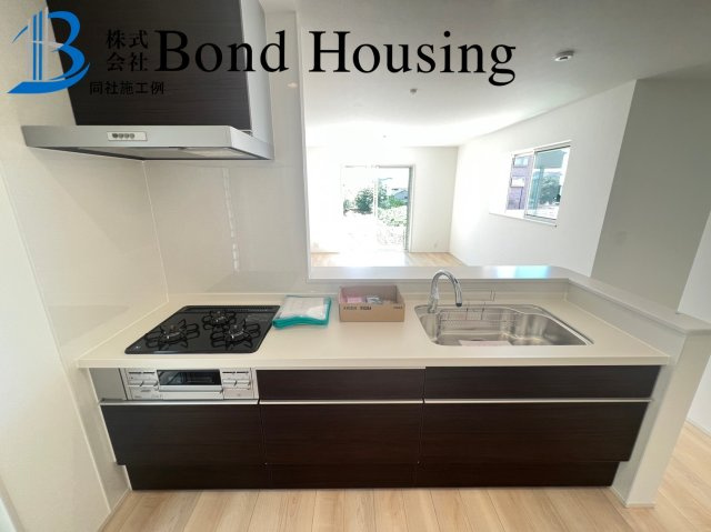 小中学校徒歩15分圏内で安心通学　松が丘3丁目　全2区画　1号棟のキッチン