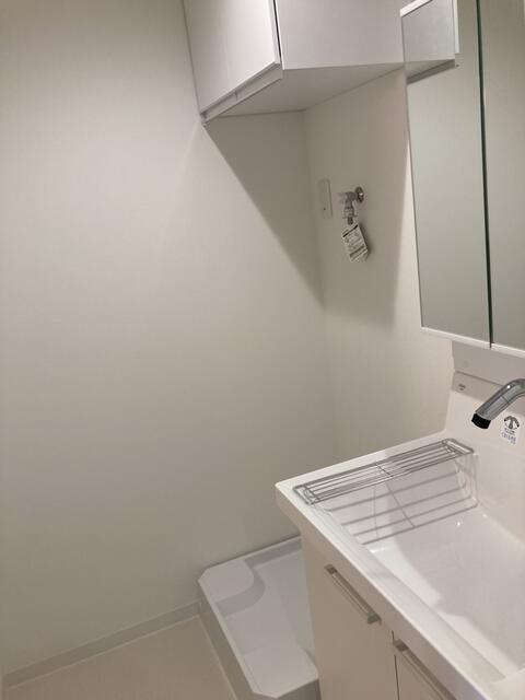 KaHale戸の洗面所