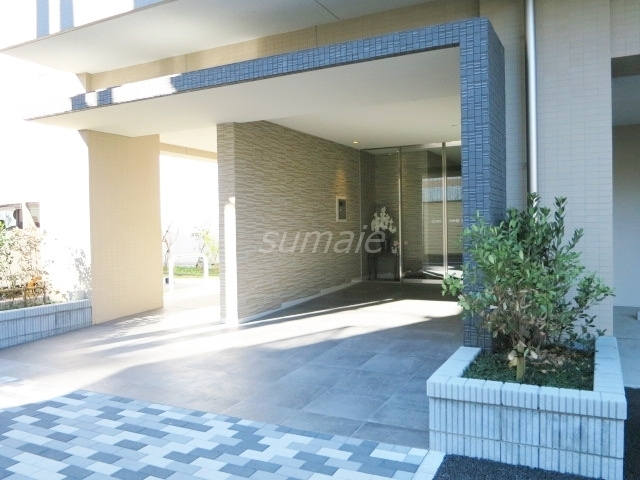 ミュールソレアードのエントランス|エントランスキレイです☆