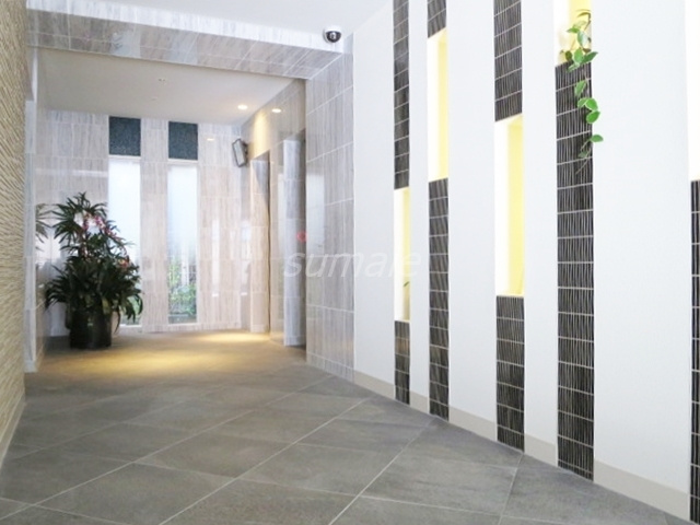 ミュールソレアードのロビー|オシャレなエントランスです☆