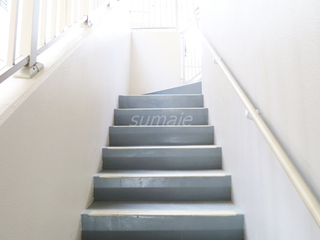 ミュールソレアードのその他共用部分|敷地内階段です！！