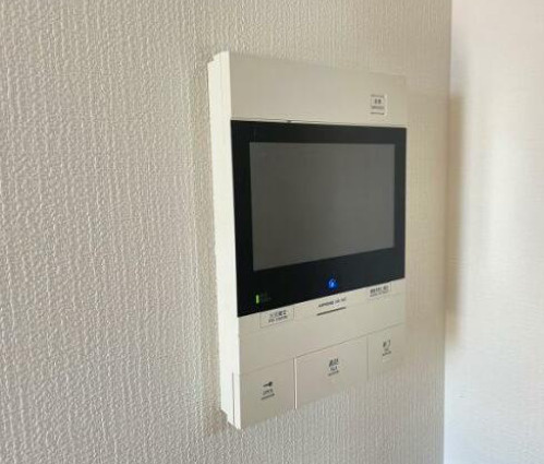 エバーライフ春日公園の防犯設備|TVモニターフォン 