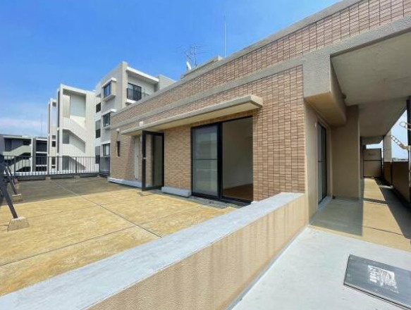 エバーライフ春日公園のその他|ルーフバルコニー 