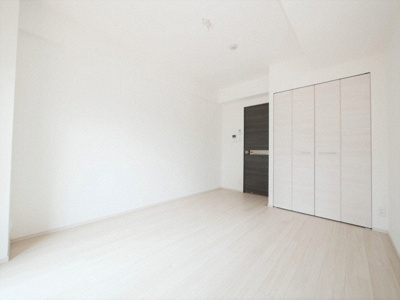 【洋室】 | レオンコンフォート天神橋 | 個人の部屋や寝室として使える洋室です