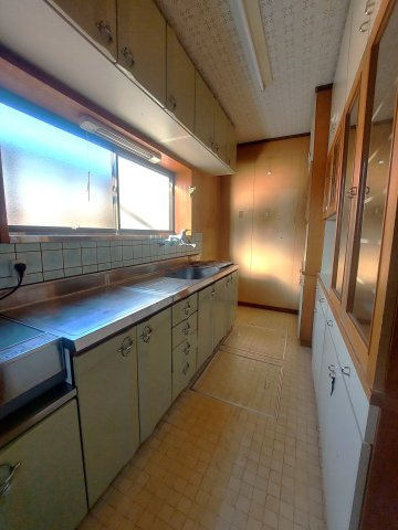 新万戸建てのキッチン