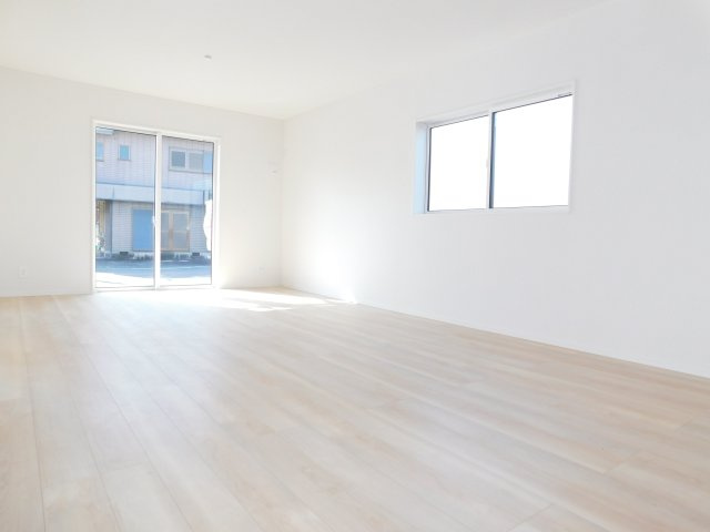 海部郡大治町大字西條字狐海道の新築一戸建の居間・リビング|◇リビング◇　　南面で明るく広いリビング２０．０帖　インテリアが映える広々リビング♪