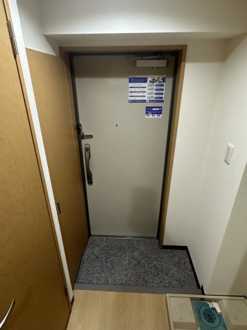 レジディア浦安Ⅱの玄関