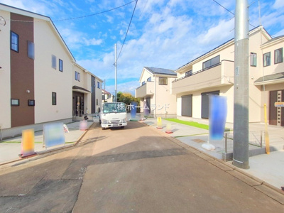 【前面道路含む現地写真】 | 東大和市狭山4丁目/新築戸建て