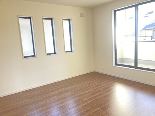 リーブルガーデンＳ第13渋川八木原　4号棟の洋室|2階:洋室1です