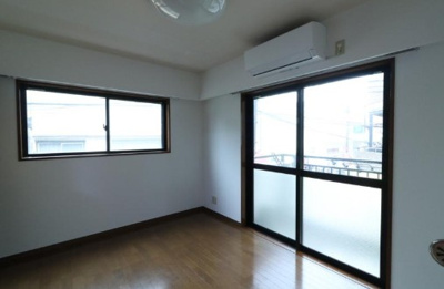 【居間・リビング】 | イマージュⅡ | 明るい洋室！