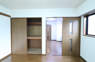 【収納】 | イマージュⅡ | クローゼット完備。