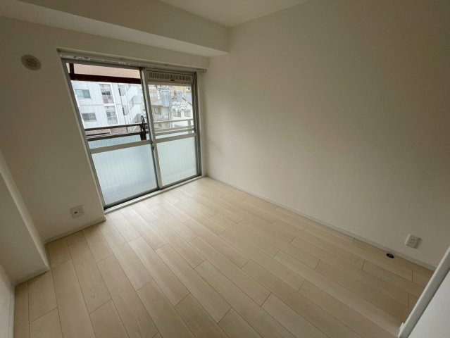 シャトード本山の居間・リビング