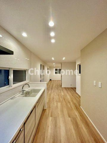 荒川区西尾久5丁目新築分譲住宅のキッチン|ダイニングキッチン