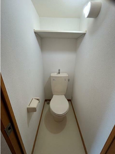 ロレッタ用賀　敷金０　礼金０　南向きのトイレ