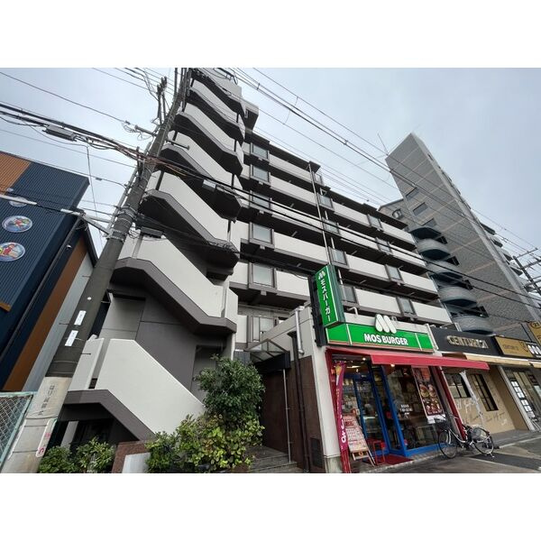 第2パールマンションの外観