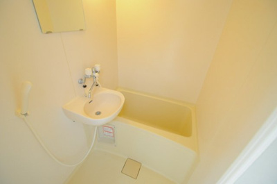 【浴室】 | レオパレスウェストコート | お部屋によって設備が異なる場合がございます