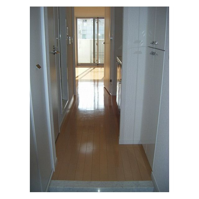 プレール・ドゥーク清澄白河の玄関