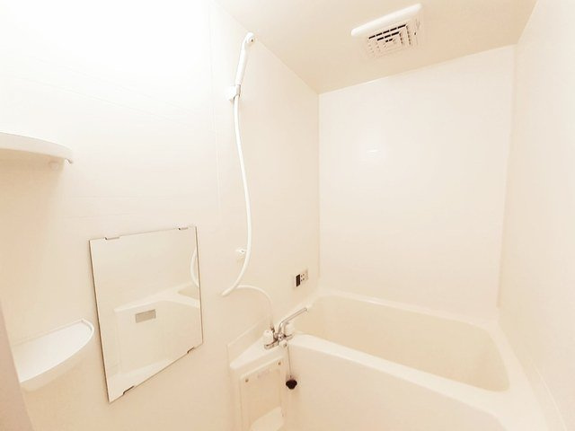 メゾン・ボヌールＦⅡの浴室