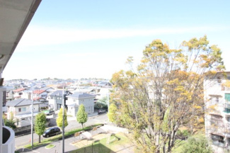  | 戸頭駅歩7分！スーパー近く豊富／戸頭第一住宅 | 妨げるものが無く開放的で風通しの良い北バルコニーからの眺望です