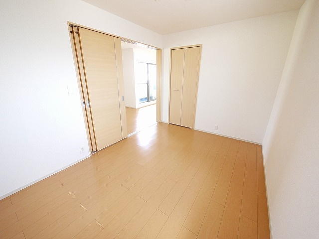 アプリコット（奈良市）の洋室|明るい洋室です