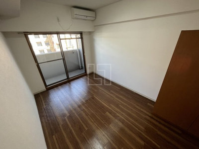 【居間・リビング】 | エスリード難波駅前 | エスリード難波駅前　洋室