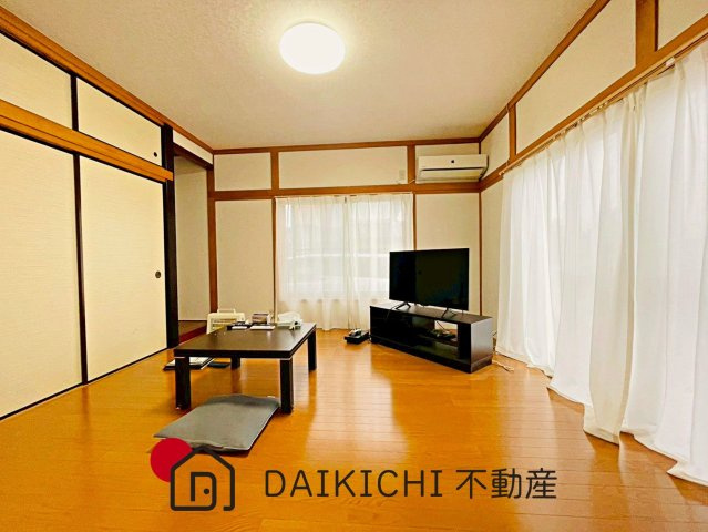 【居間・リビング】 | 羽生市大字稲子　中古戸建