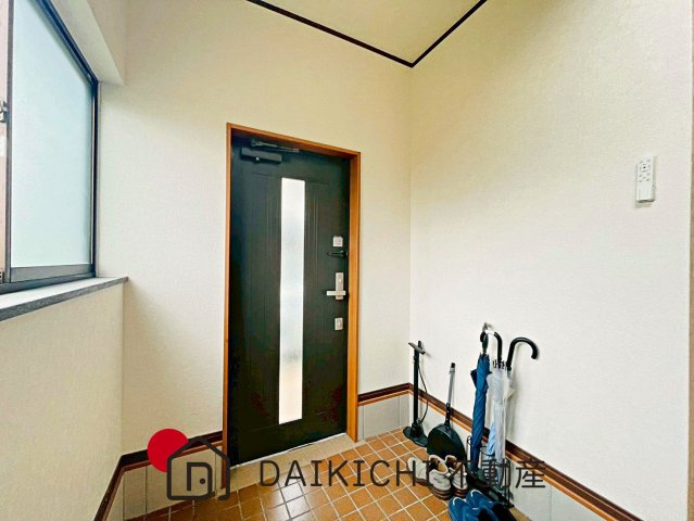 【玄関】 | 羽生市大字稲子　中古戸建