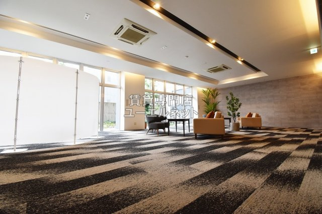 【ロビー】 | ベルファース尼崎 | エントランス内