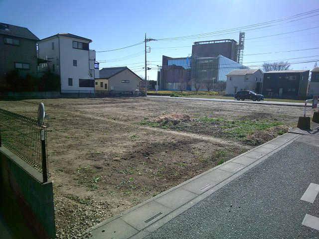 【前面道路含む現地写真】 | 熊谷市籠原南2丁目 A区画　2680万 土地