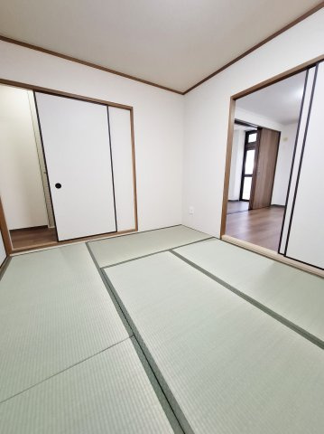 エムテ甲子園の和室