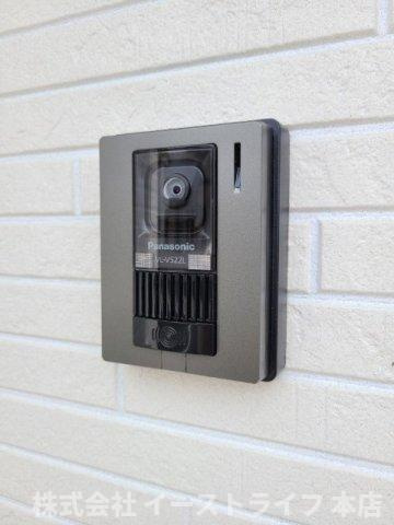 【新築戸建】　いわき市仁井田町第2　全5棟のセキュリティ|1号棟写真　玄関ポーチもある落ち着いた玄関です