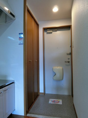 【玄関】 | リヴェール泉大津