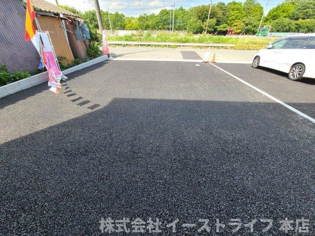 【新築戸建】　いわき市錦町第31の駐車場|1号棟駐車場　6台駐車可能（車種による）