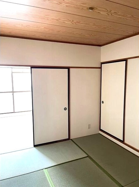 メゾンみやびの和室