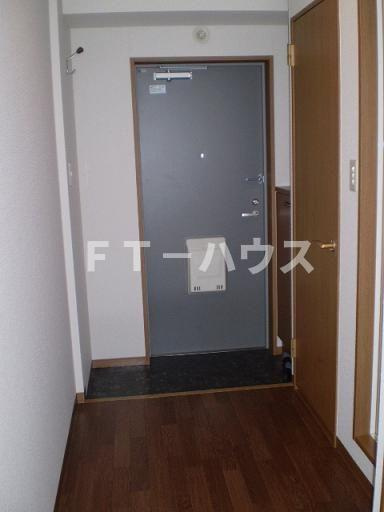 オアーゼ東船橋の玄関