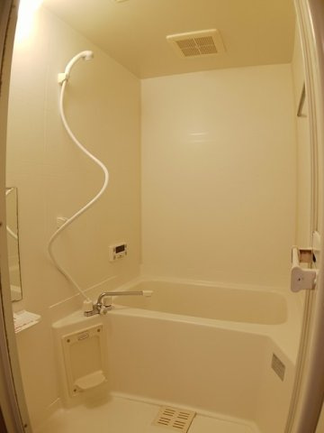 グランディスの浴室