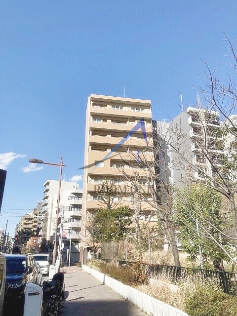 アンデパンダンの外観|外観です。